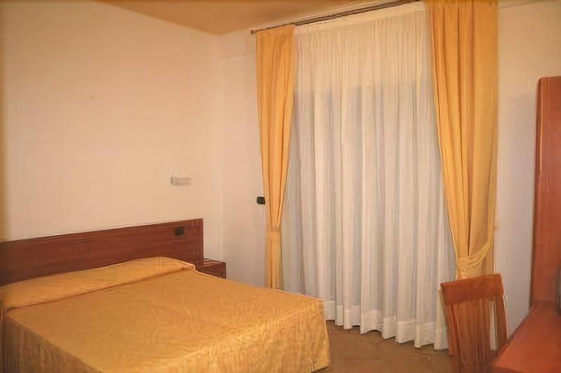 Bed And Breakfast Perla Del Sole Arenella  Bagian luar foto