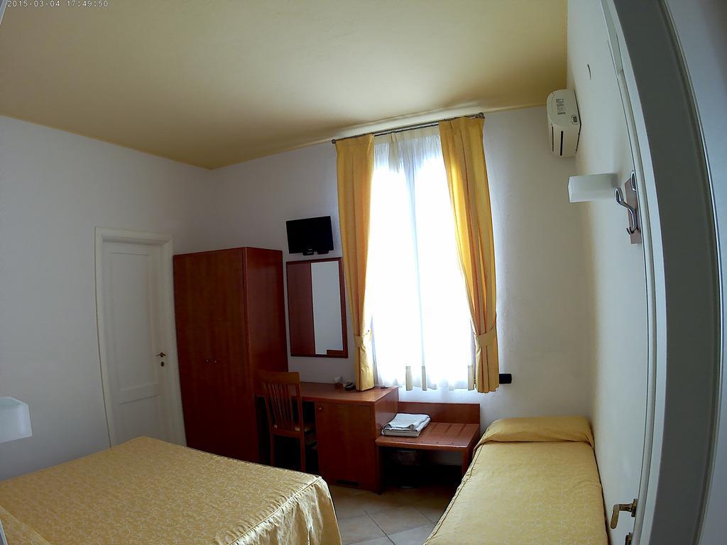 Bed And Breakfast Perla Del Sole Arenella  Bagian luar foto